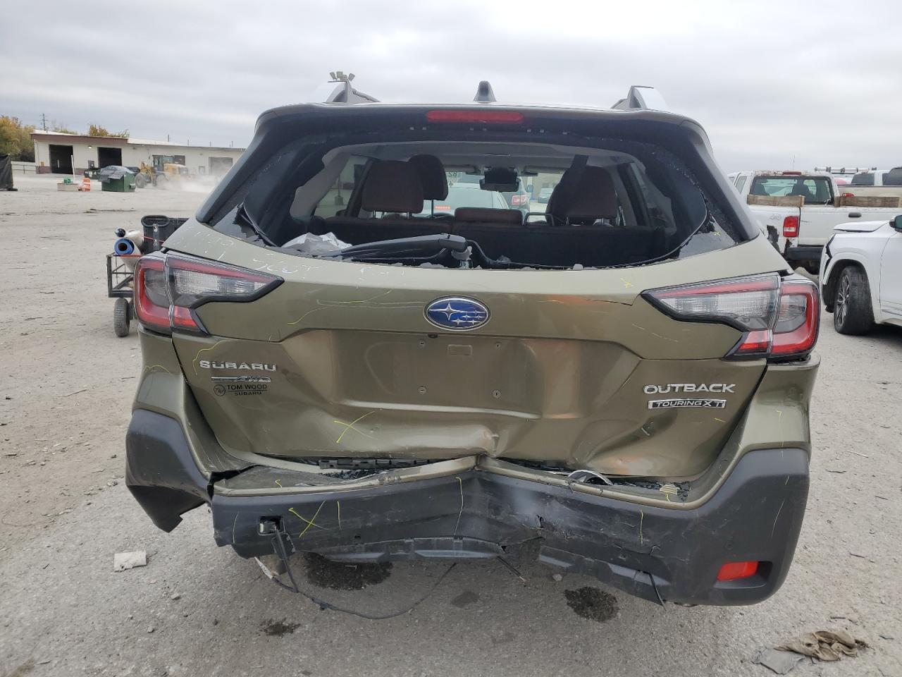 SUBARU OUTBACK TOURING