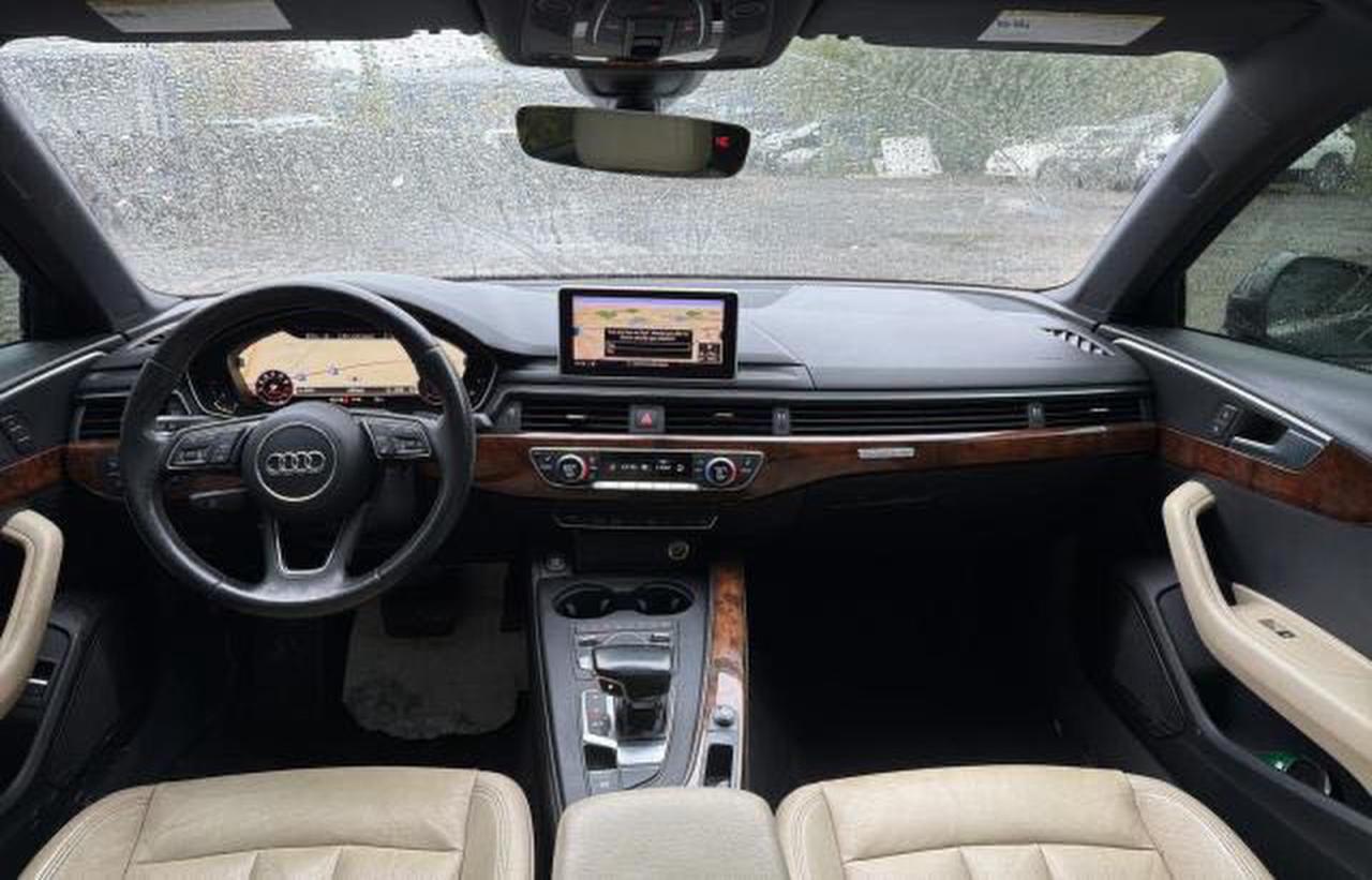 AUDI A4 PREMIUM PLUS