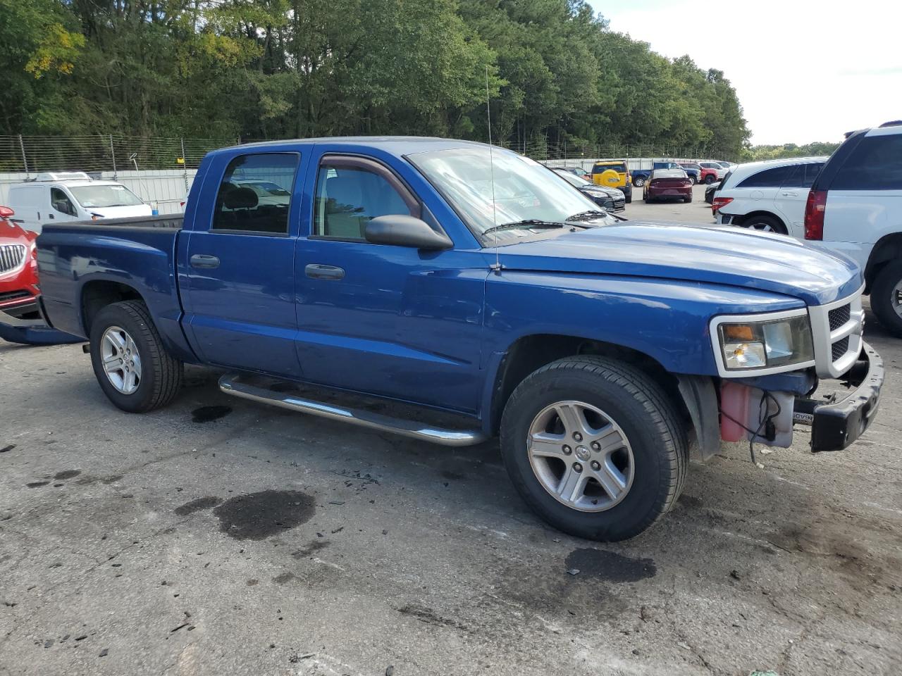 DODGE DAKOTA SLT