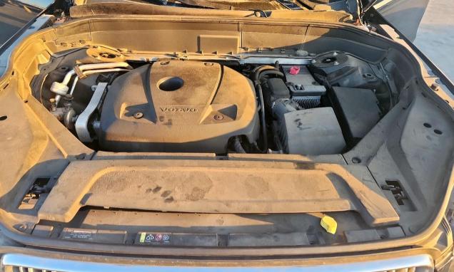 2016 VOLVO XC90 T6 YV4A22PK9G1021531