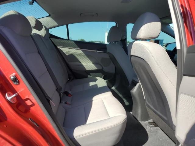 2018 HYUNDAI ELANTRA SE - 5NPD84LF1JH381217