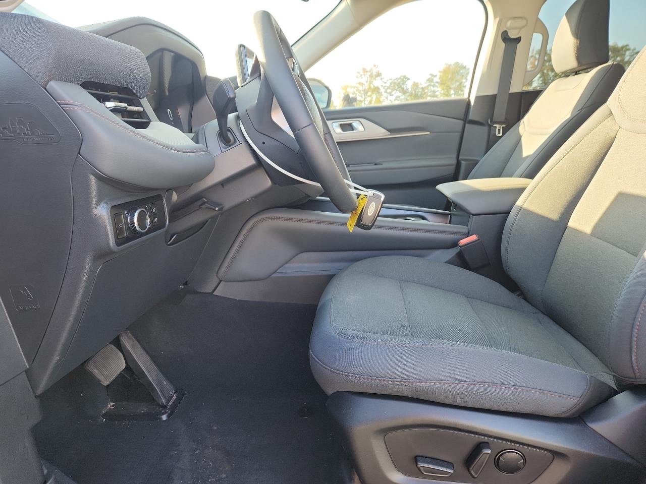 FORD EXPLORER ACTIVE