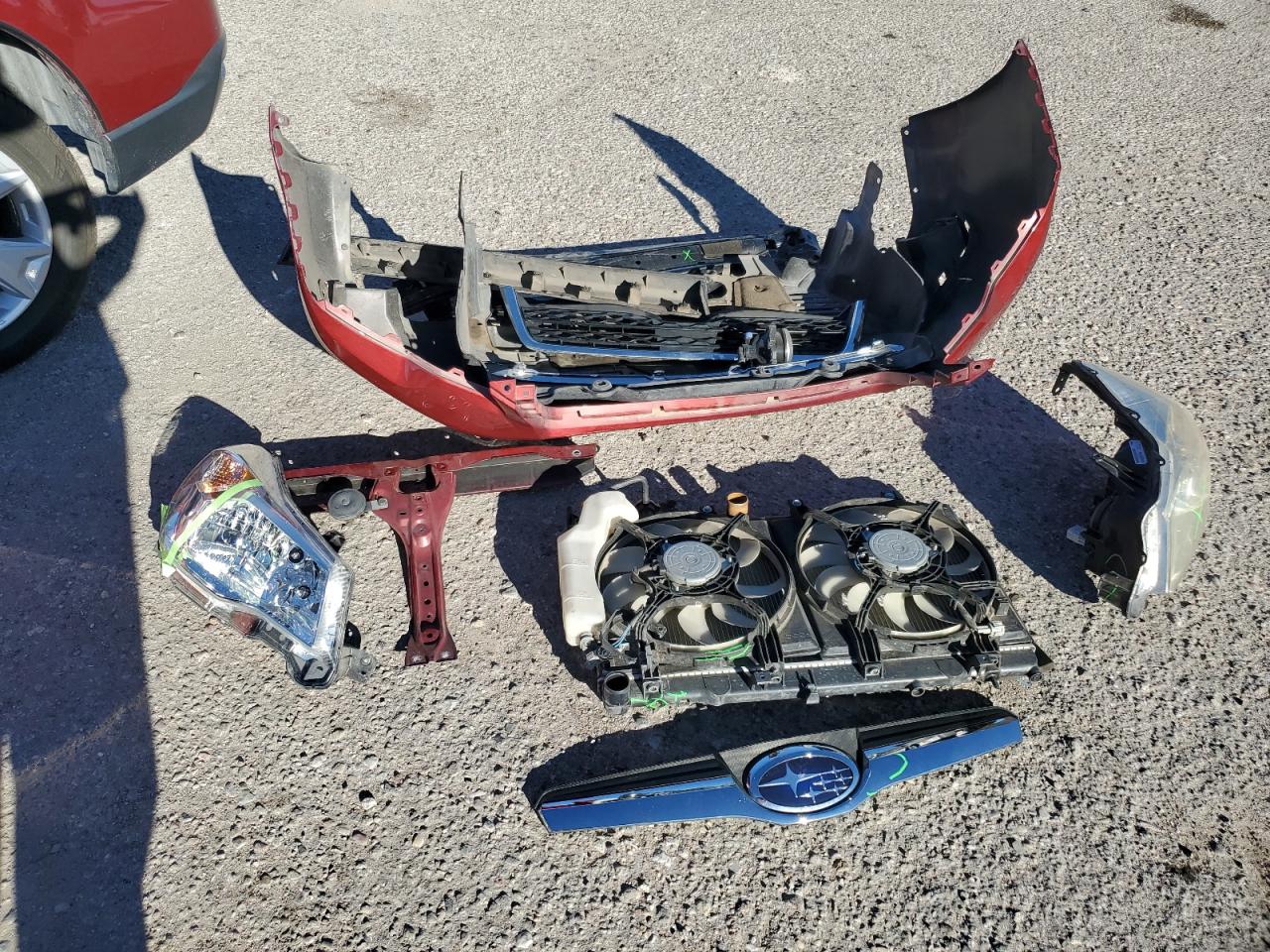 Lot #3303000603 2015 SUBARU FORESTER 2