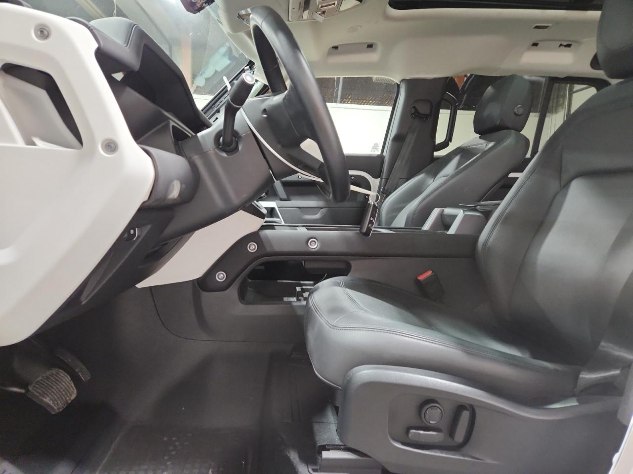 LAND ROVER DEFENDER 110 S