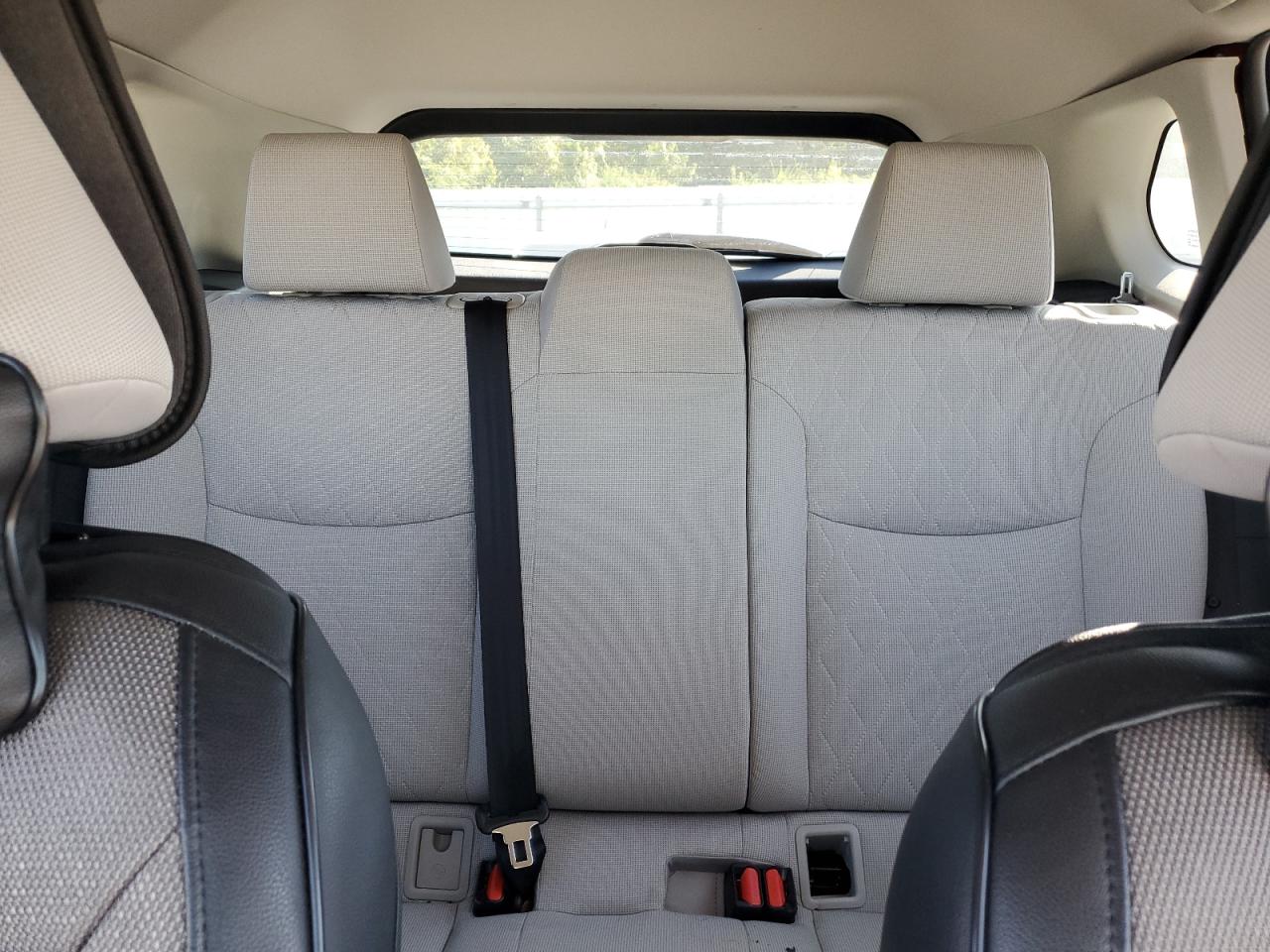 TOYOTA COROLLA CROSS LE