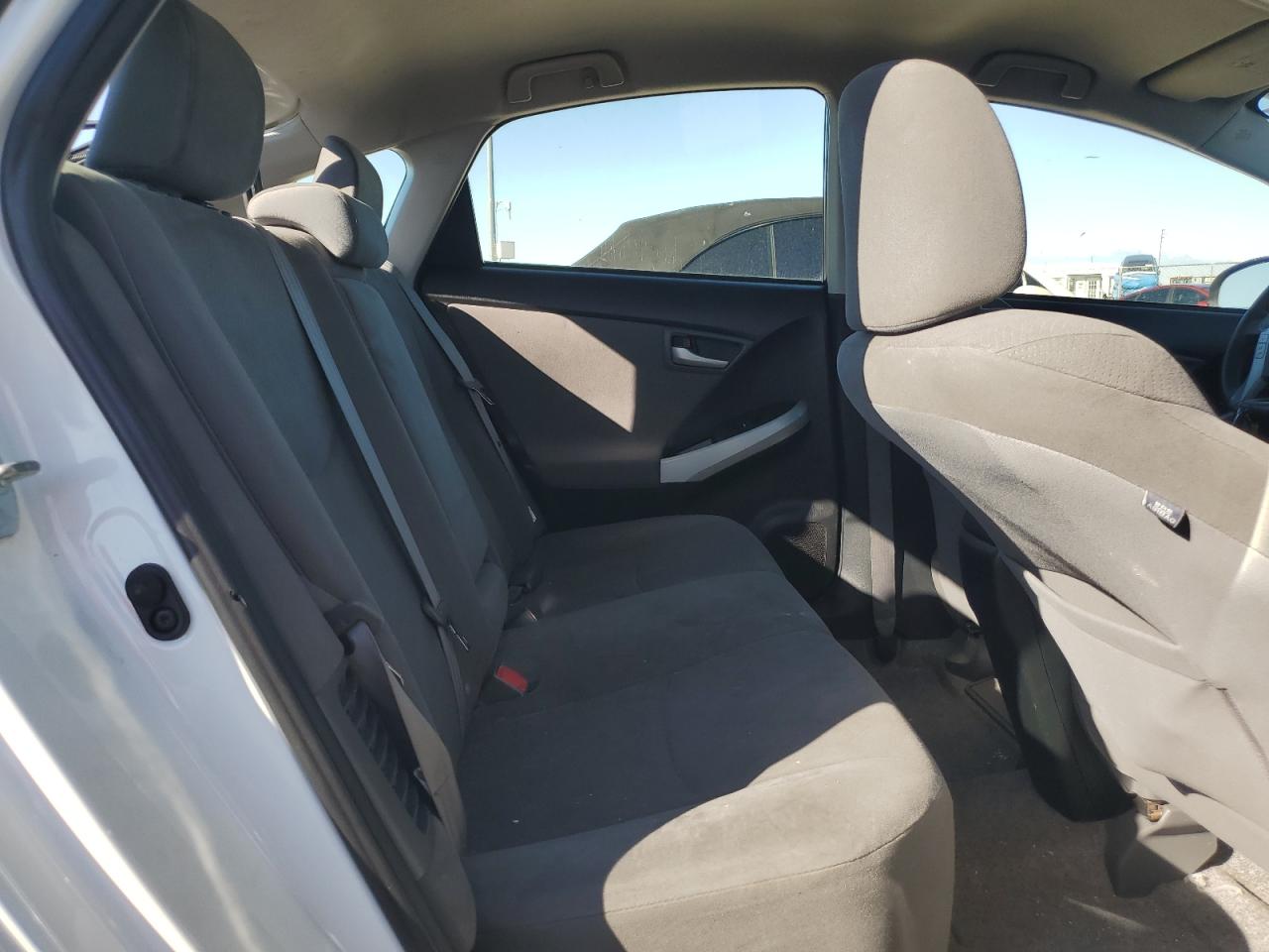 TOYOTA PRIUS PLUG-IN