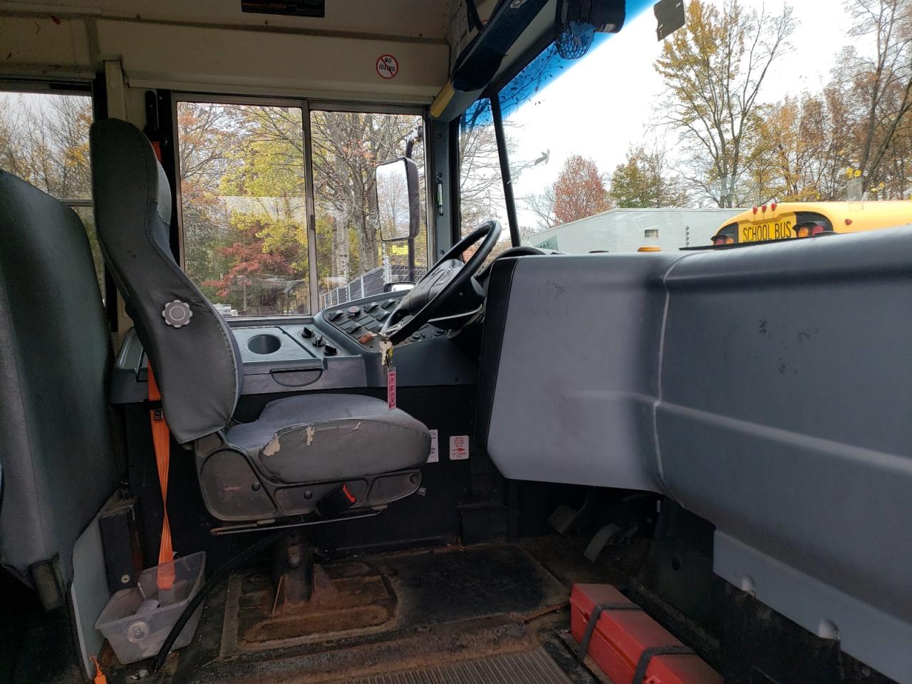 Lot #3281397061 2013 IC CORPORATION CE SERIES SCHOOL