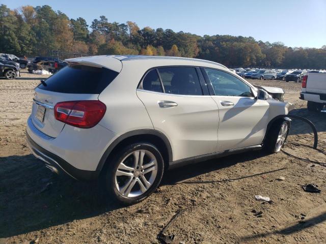 2017 MERCEDES-BENZ GLA 250 4M WDCTG4GB3HJ314281