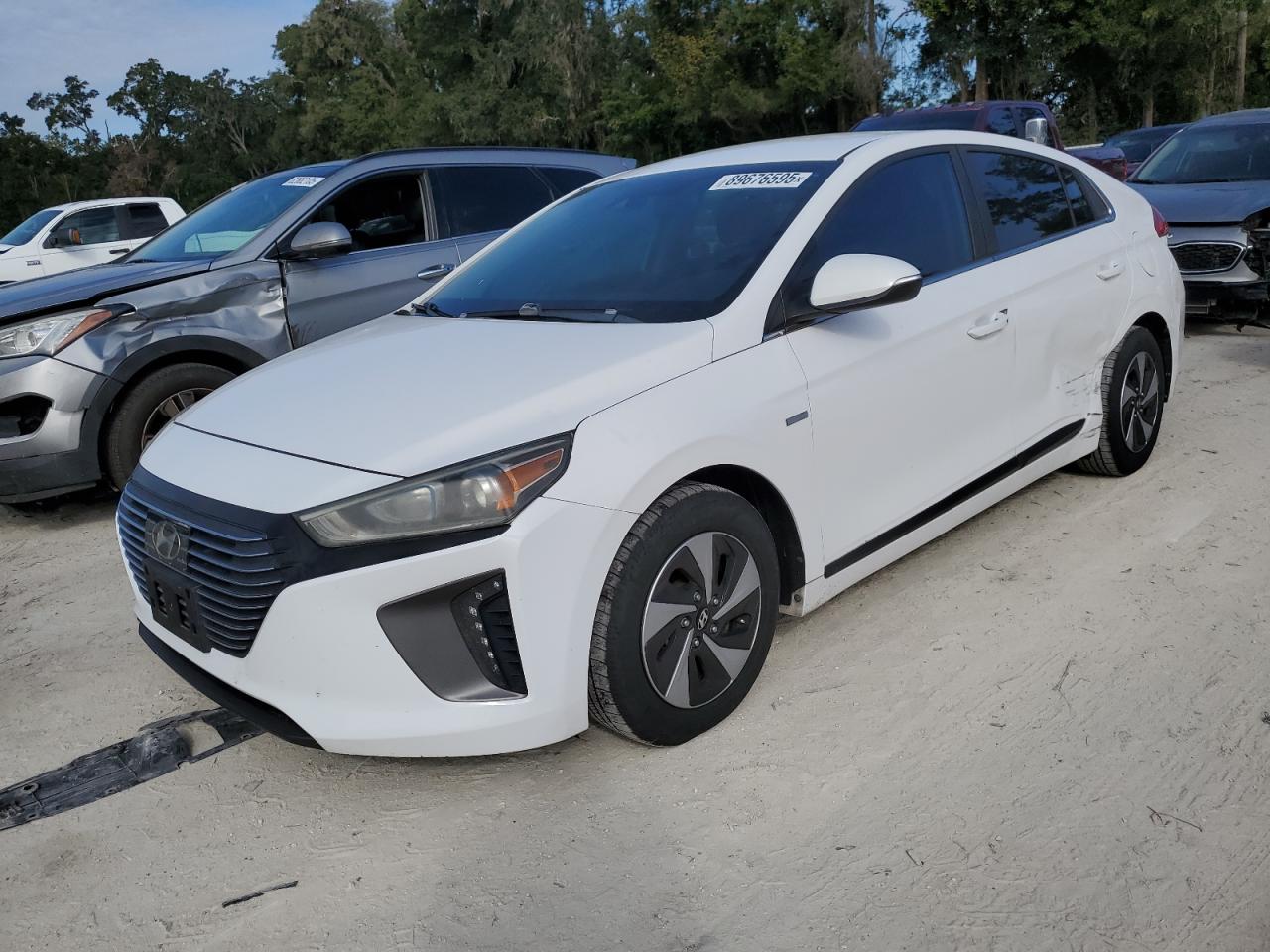 HYUNDAI IONIQ SEL