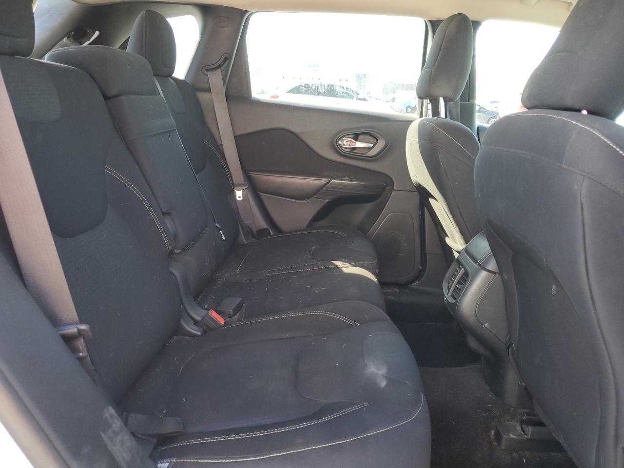 JEEP GRAND CHEROKEE LATITUDE