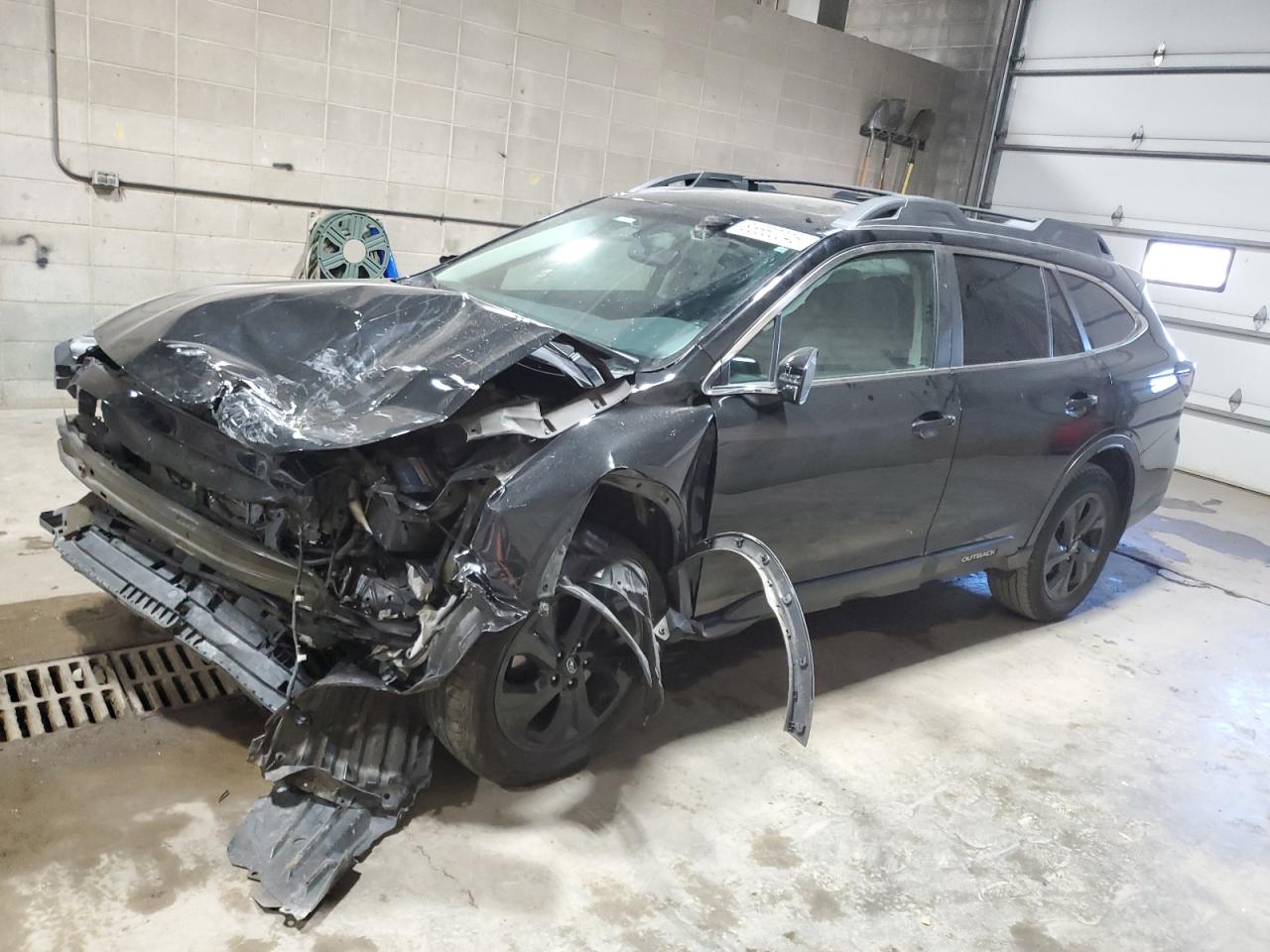 SUBARU OUTBACK ONYX EDITION XT