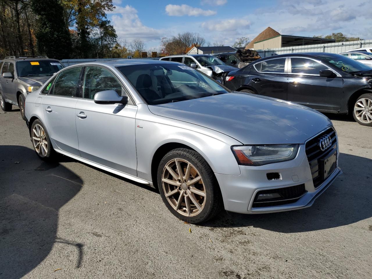 AUDI A4 PREMIUM PLUS S-LINE
