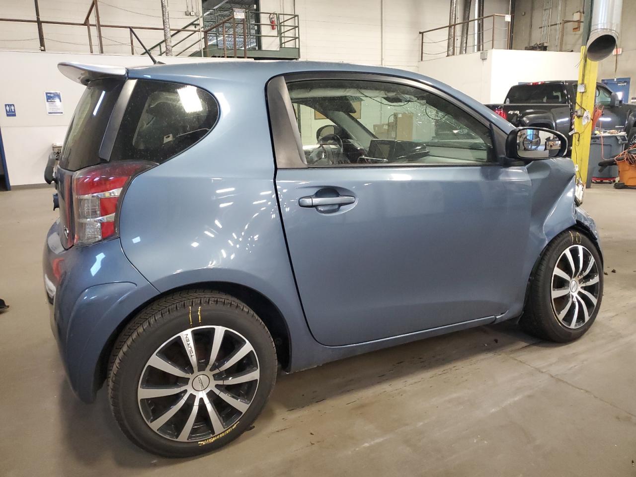 TOYOTA SCION IQ