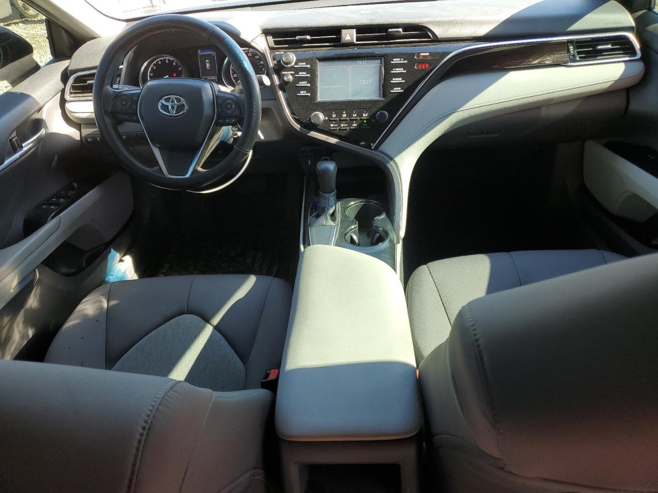 TOYOTA CAMRY L