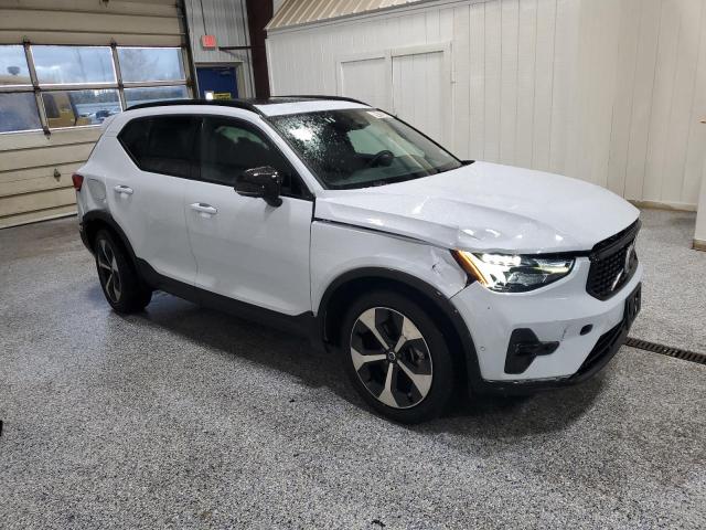 2025 VOLVO XC40 PLUS - YV4L12UC5S2572552