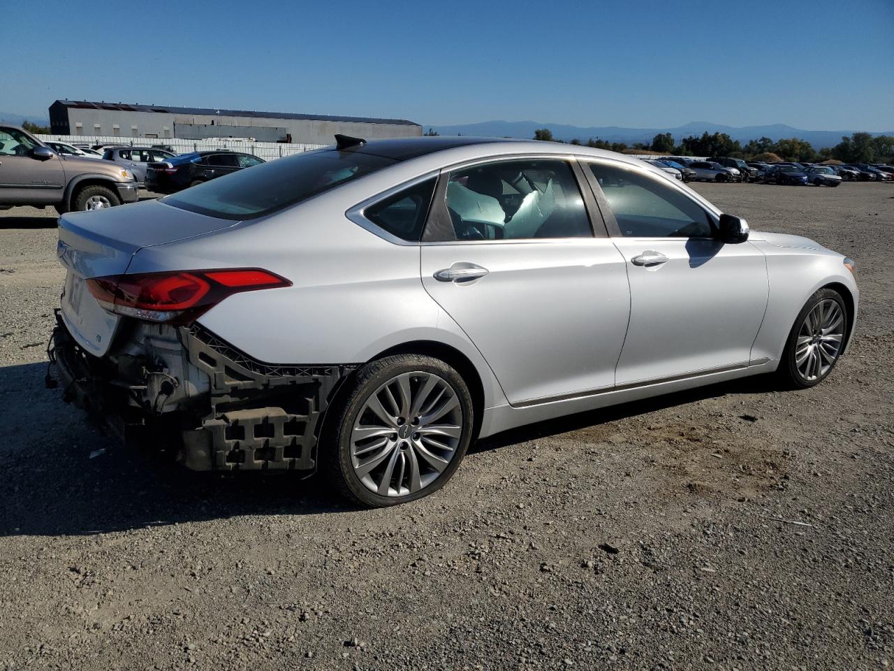 HYUNDAI GENESIS 5.0L