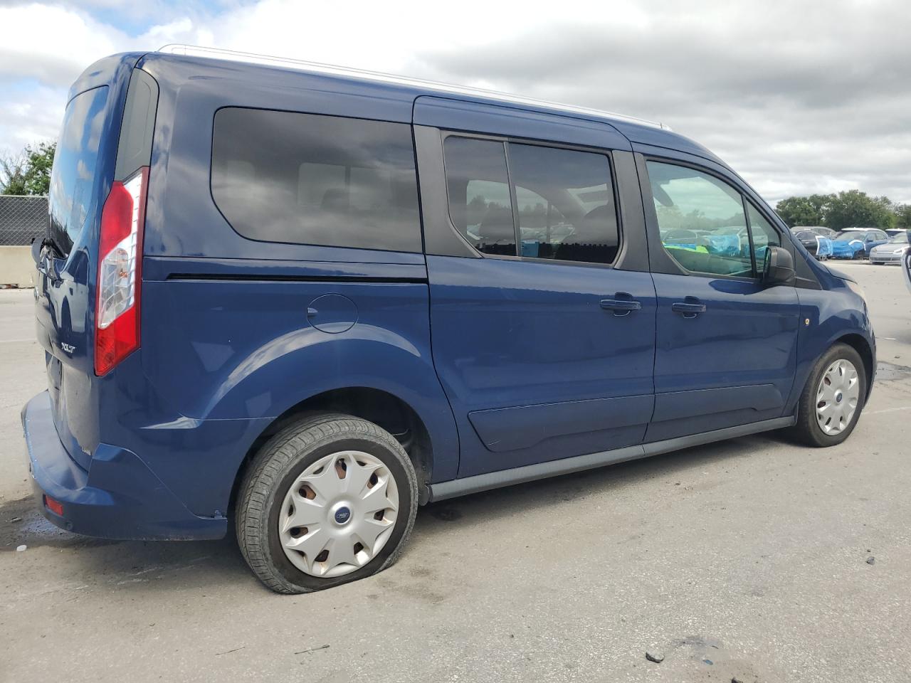 FORD TRANSIT CONNECT XLT