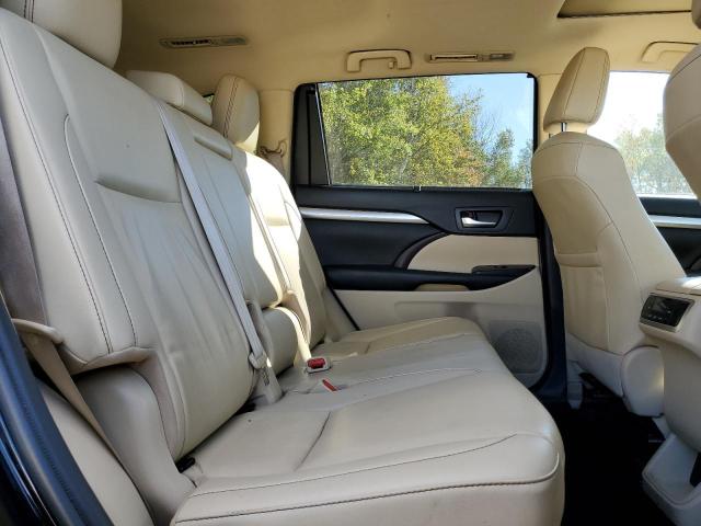 2019 TOYOTA HIGHLANDER - 5TDJZRFH8KS620672