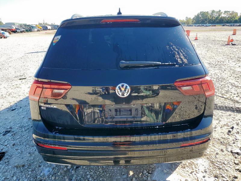 2021 VOLKSWAGEN TIGUAN SE #3282484931