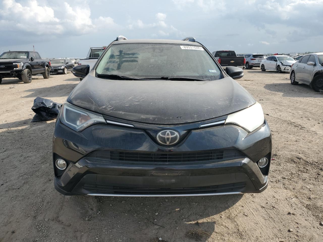 TOYOTA RAV4 XLE