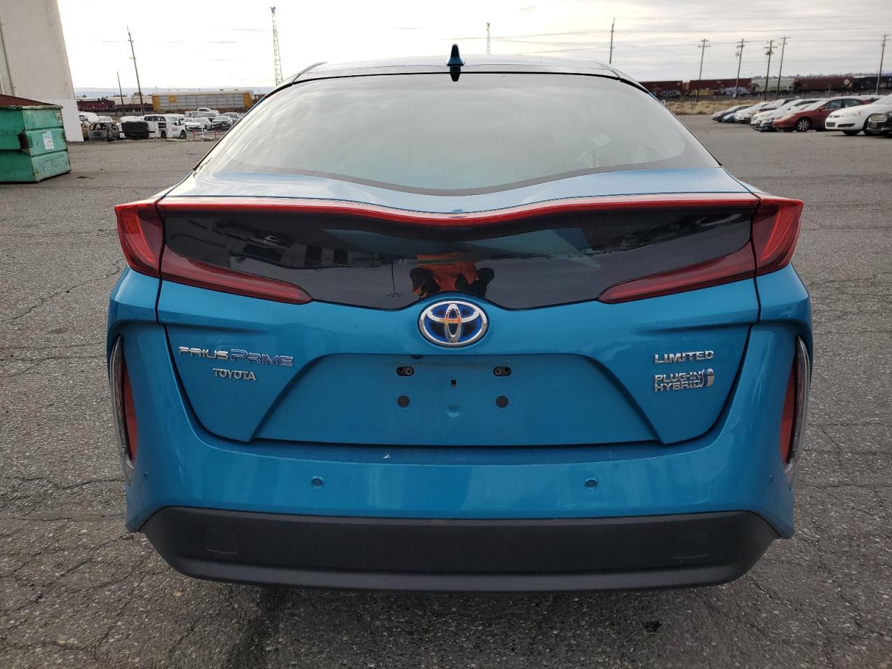 TOYOTA PRIUS PRIME LE