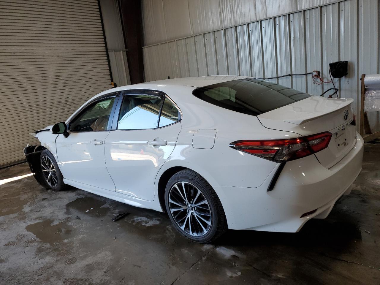 TOYOTA CAMRY L