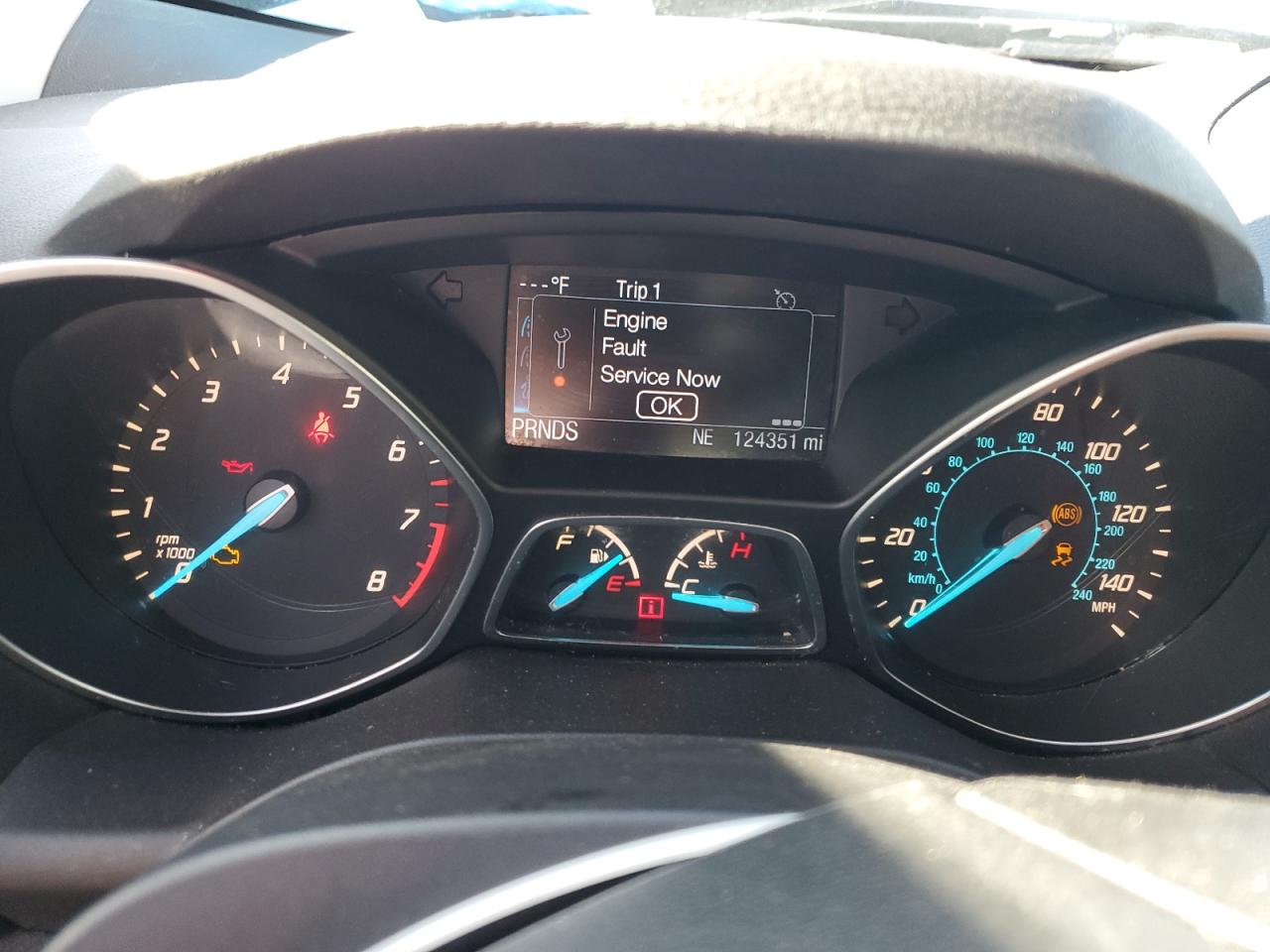 FORD ESCAPE TITANIUM