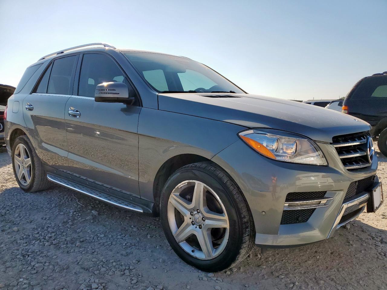 MERCEDES-BENZ M-CLASS 400 4MATIC