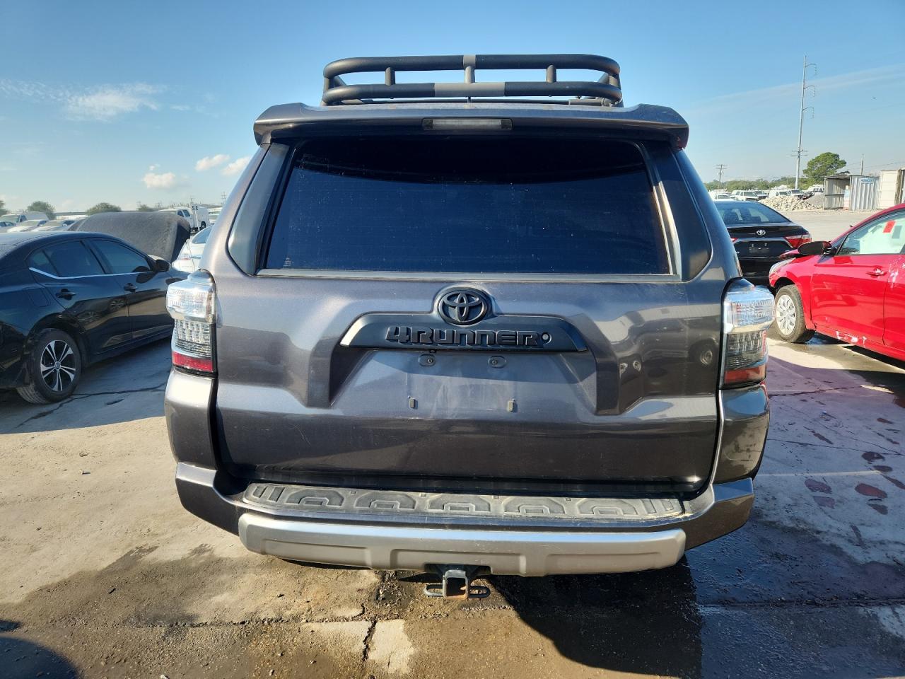 TOYOTA 4RUNNER SR5/SR5 PREMIUM