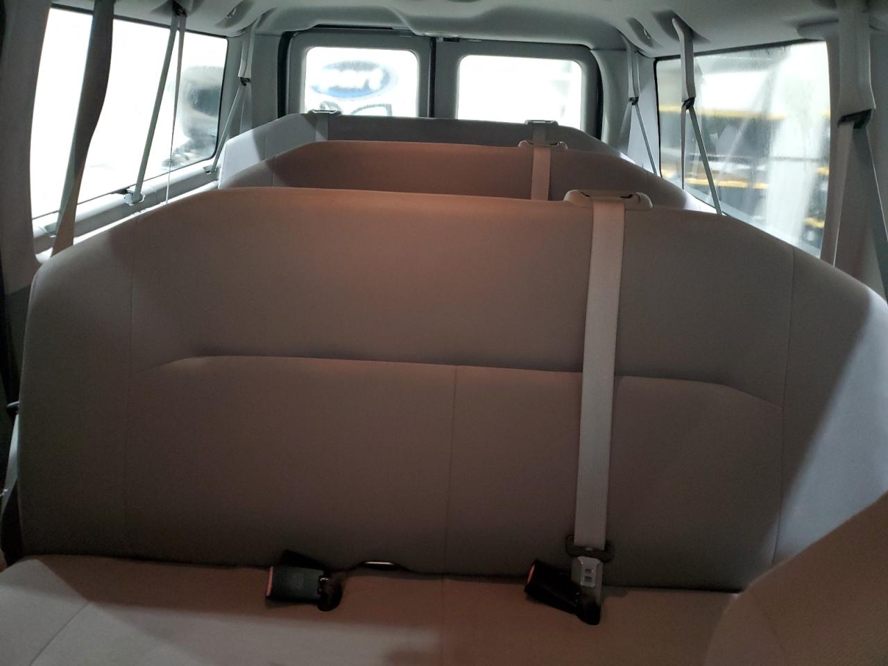 FORD ECONOLINE E350 SUPER DUTY WAGON