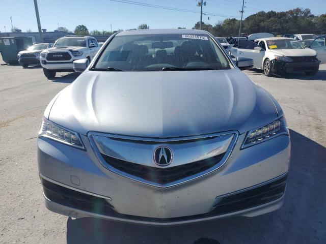 2017 ACURA TLX - Inny widok