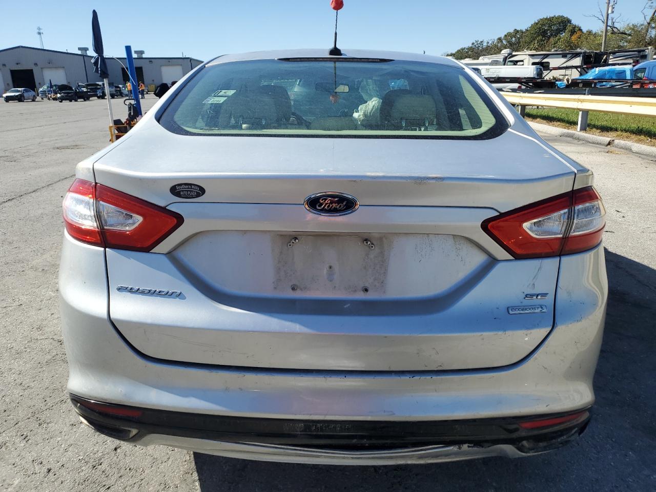 FORD FUSION SE