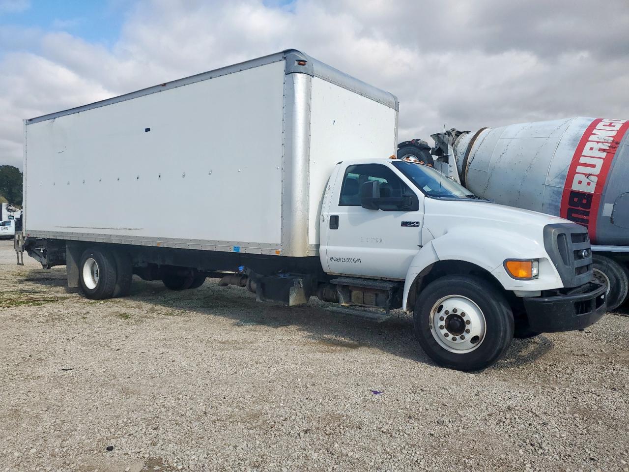 Lot #3309770887 2013 FORD F750
