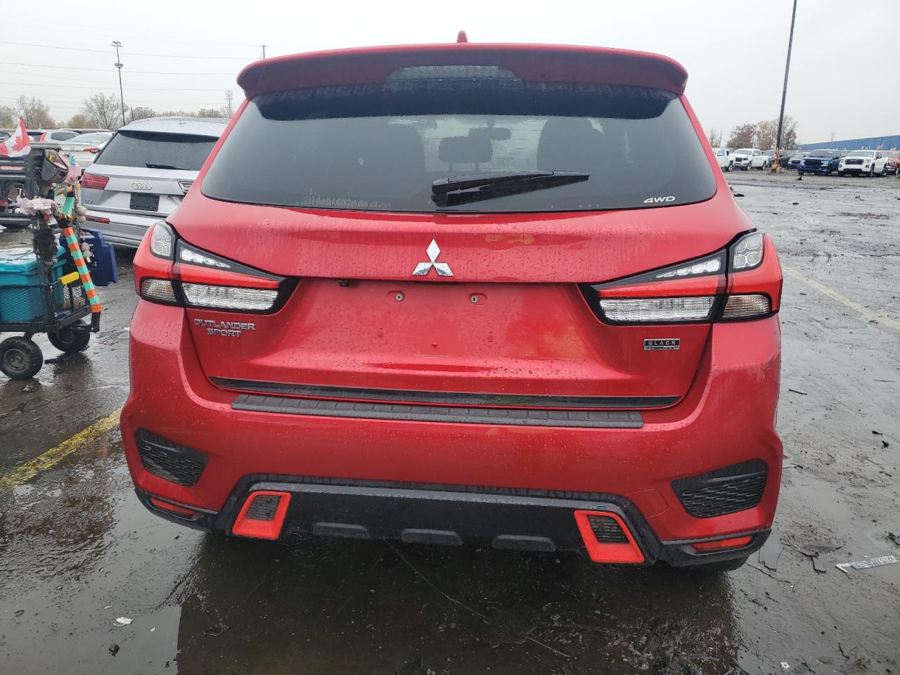 MITSUBISHI OUTLANDER ES