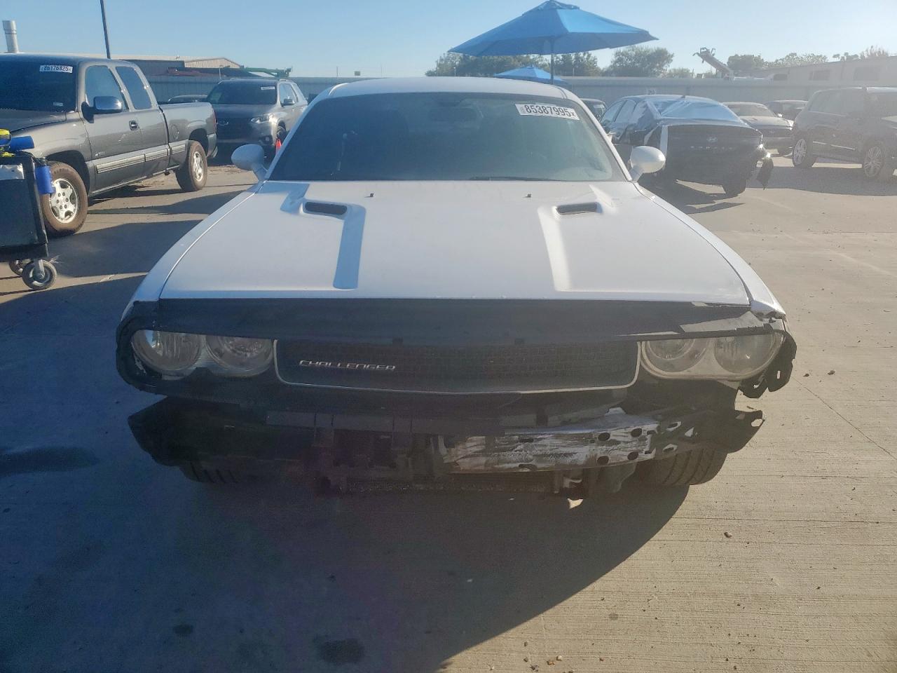 DODGE CHALLENGER SE