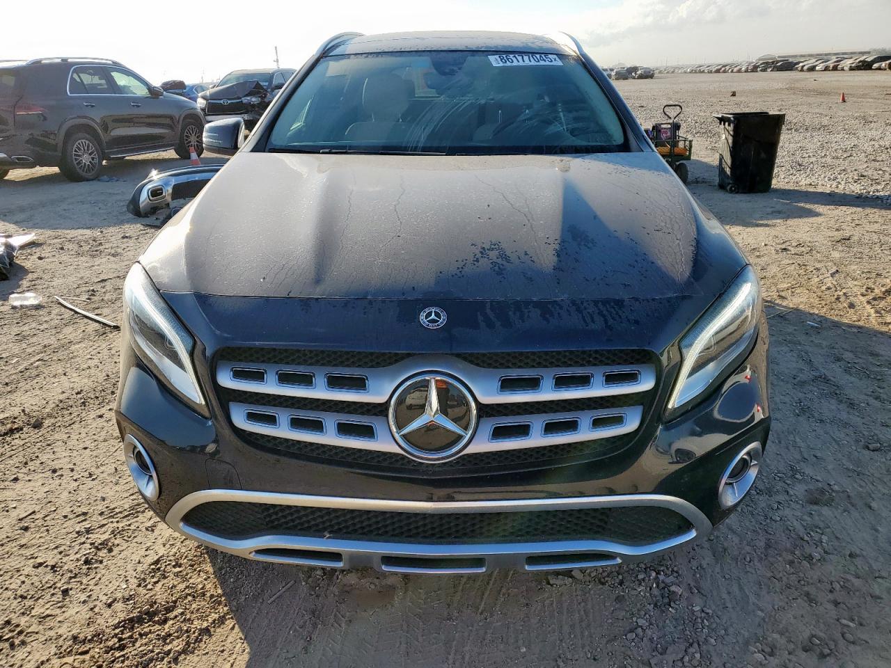 MERCEDES-BENZ GLA-CLASS 250