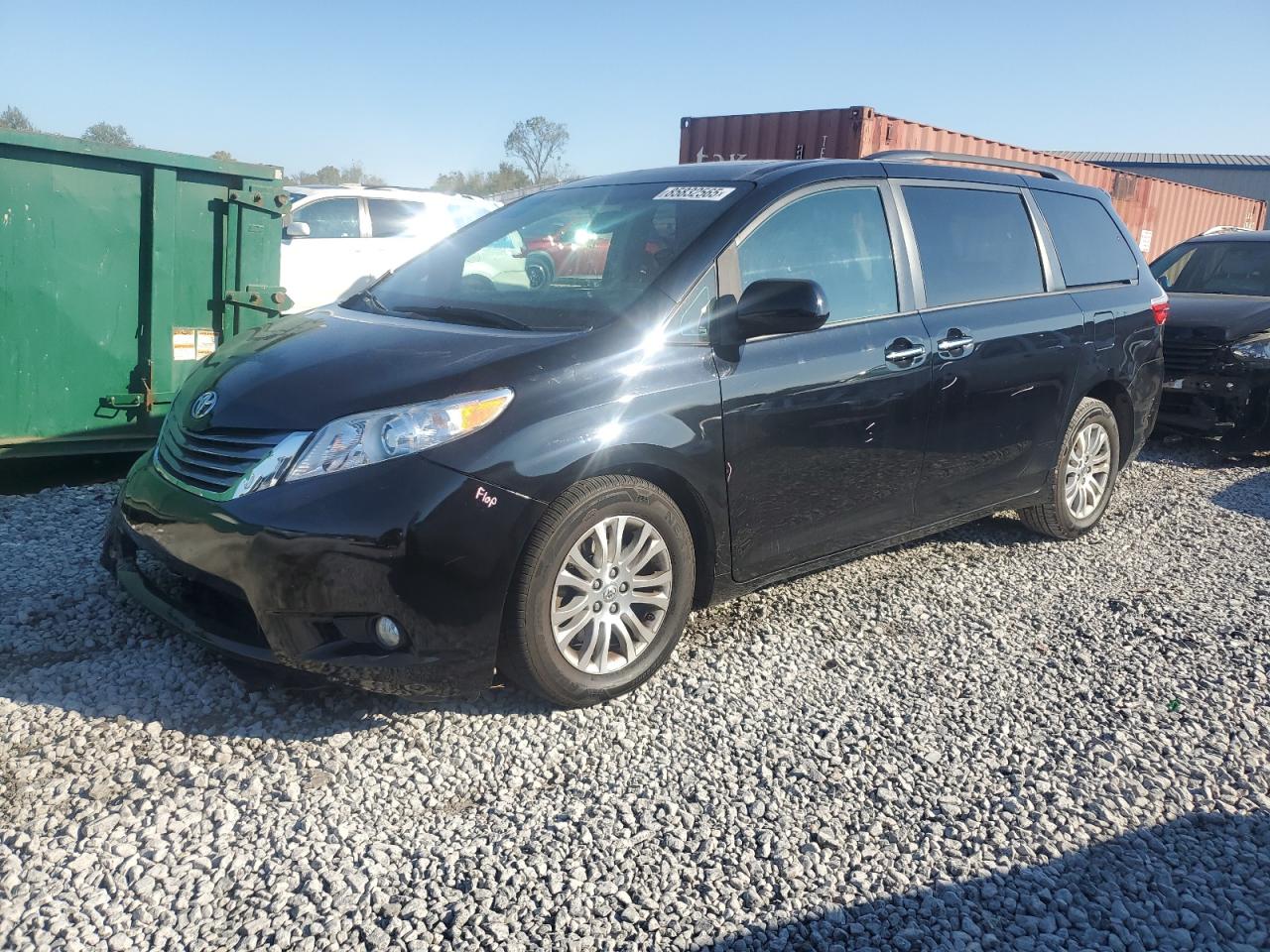 TOYOTA SIENNA XLE