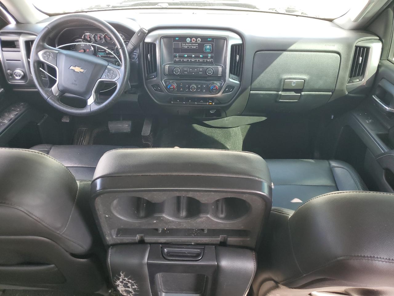 CHEVROLET SILVERADO C1500 LT