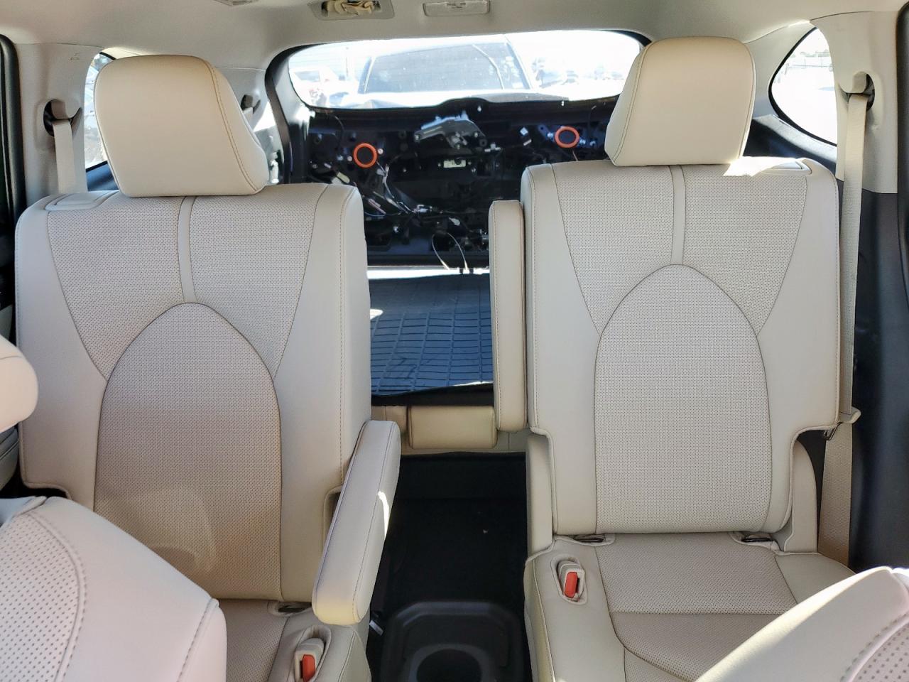 TOYOTA HIGHLANDER HYBRID LIMITED