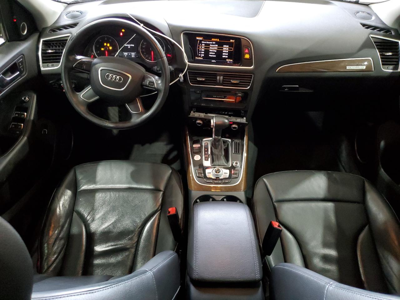 AUDI Q5 PREMIUM PLUS