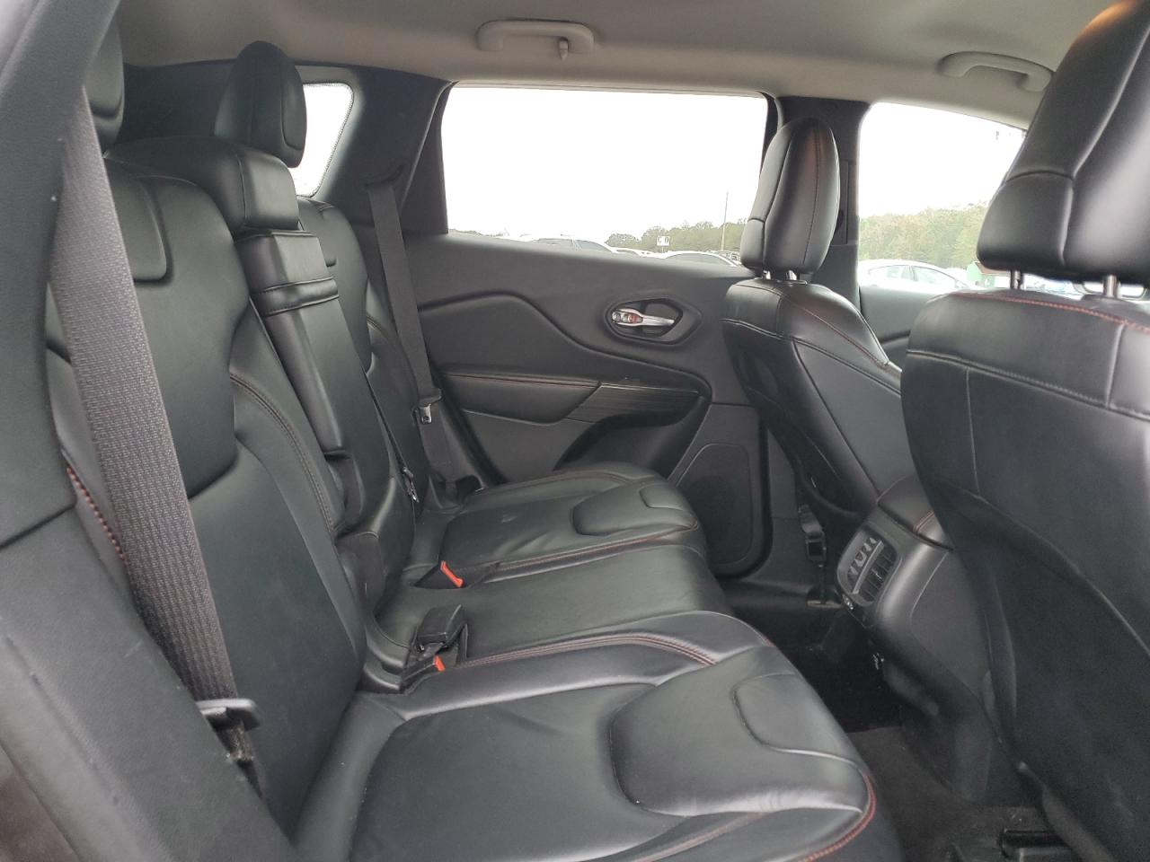 JEEP CHEROKEE TRAILHAWK