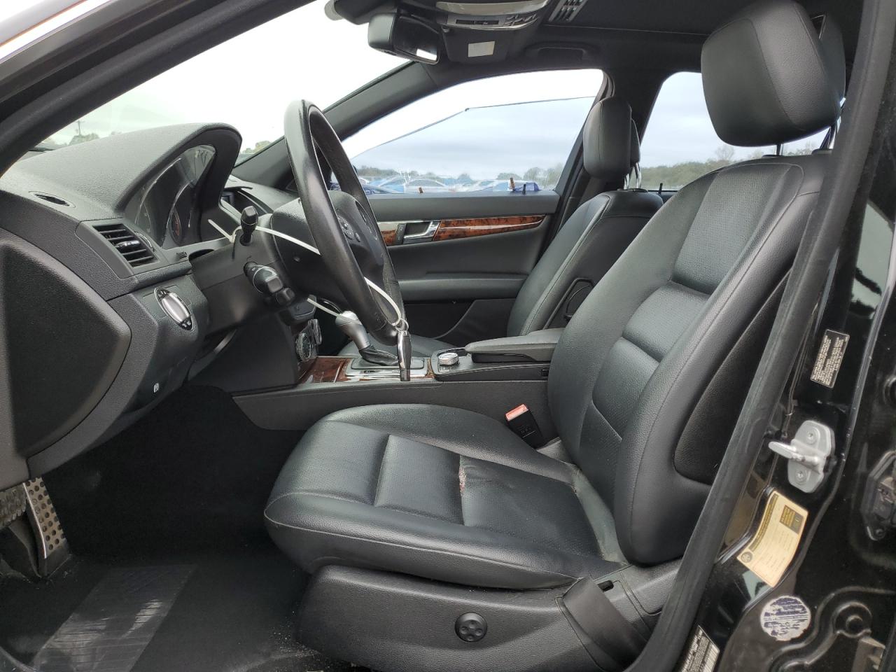 MERCEDES-BENZ C-CLASS 300