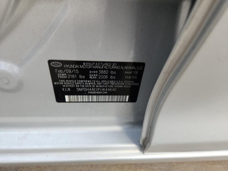 2015 HYUNDAI ELANTRA SE #3302935632