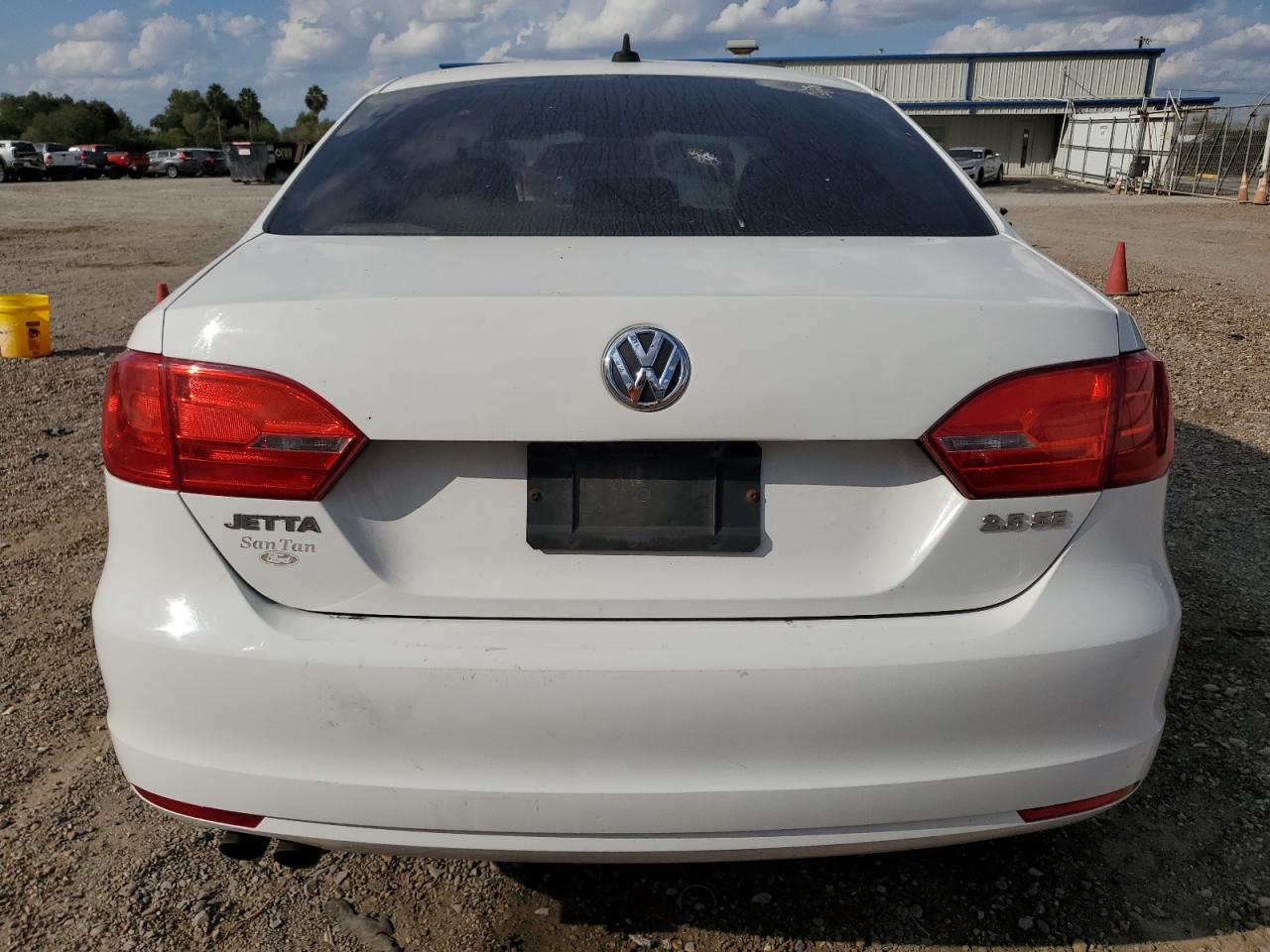 VOLKSWAGEN JETTA SE