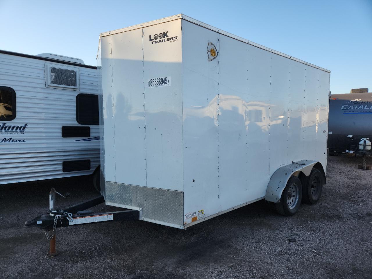 Lot #3285648272 2024 LOOK TRAI