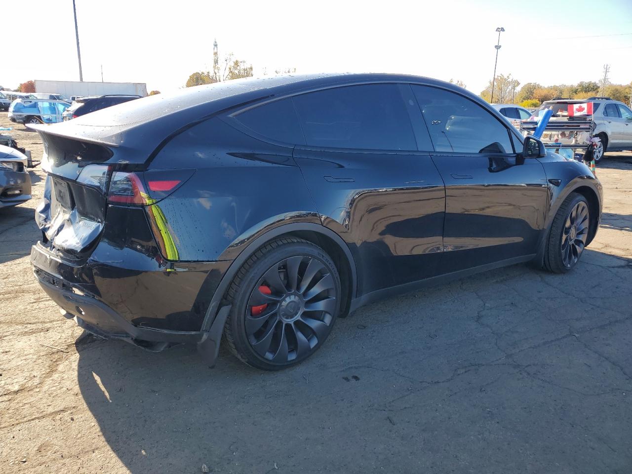 TESLA MODEL Y