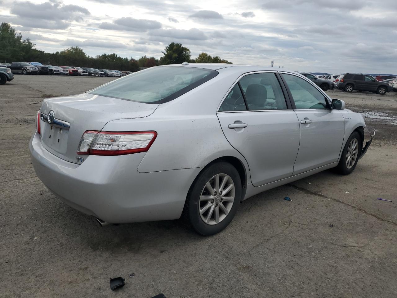 TOYOTA CAMRY HYBRID