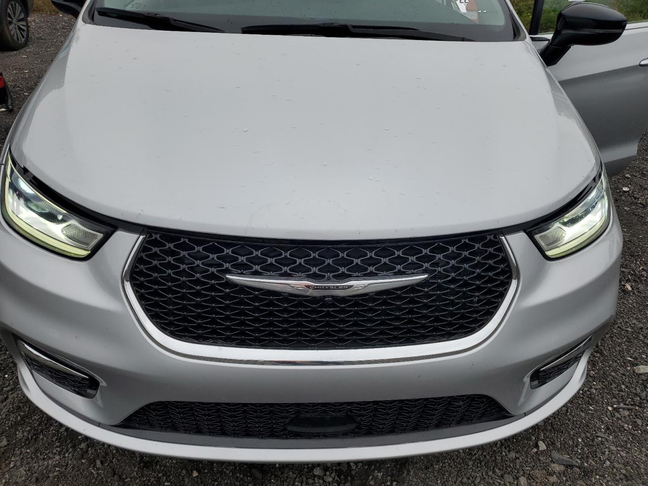 CHRYSLER PACIFICA TOURING L