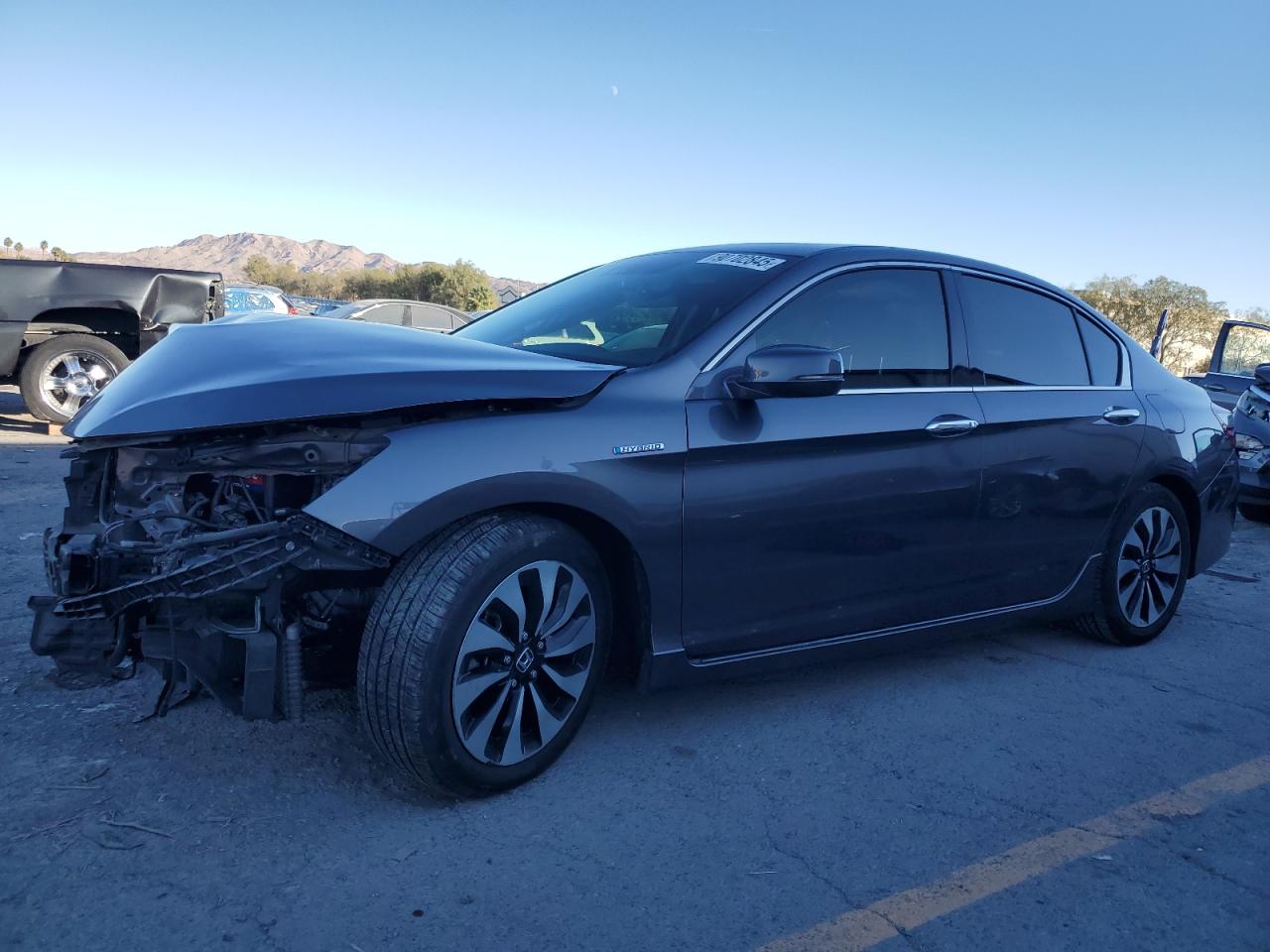 Lot #3287627005 2017 HONDA ACCORD TOU