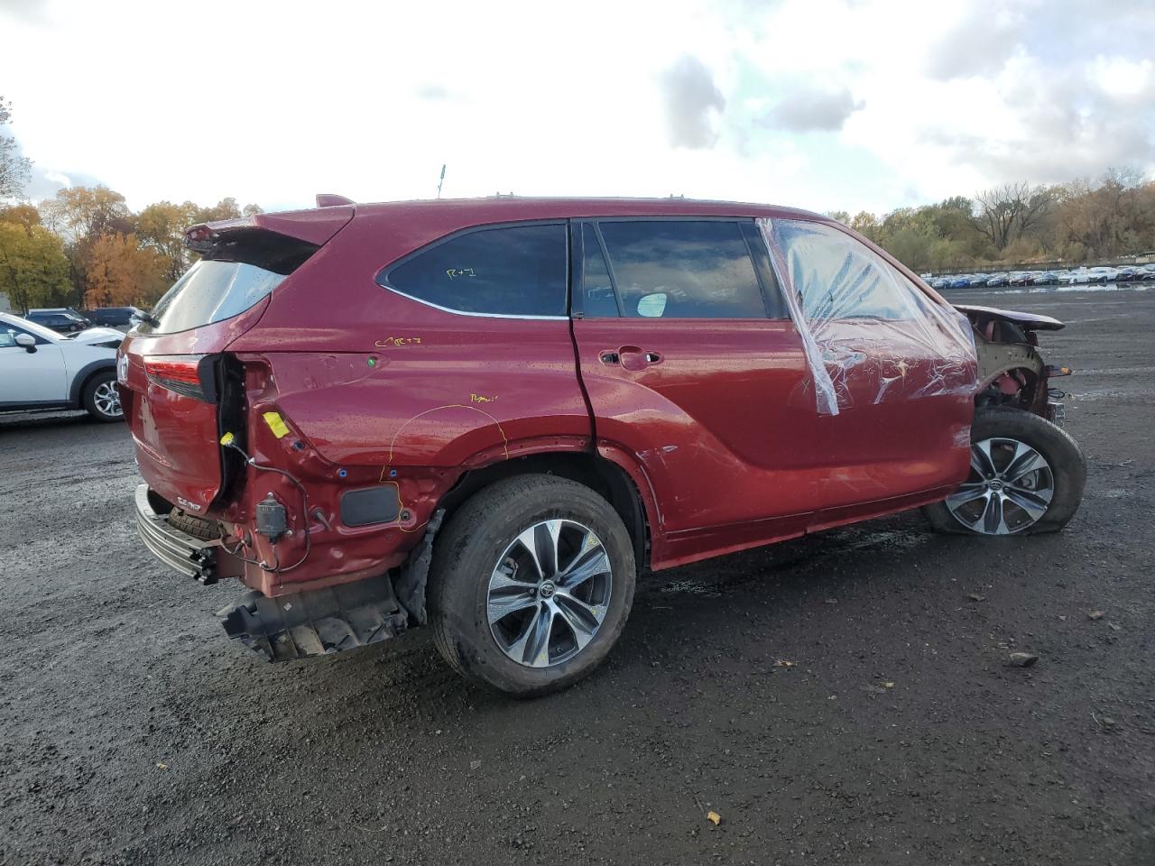 TOYOTA HIGHLANDER XLE